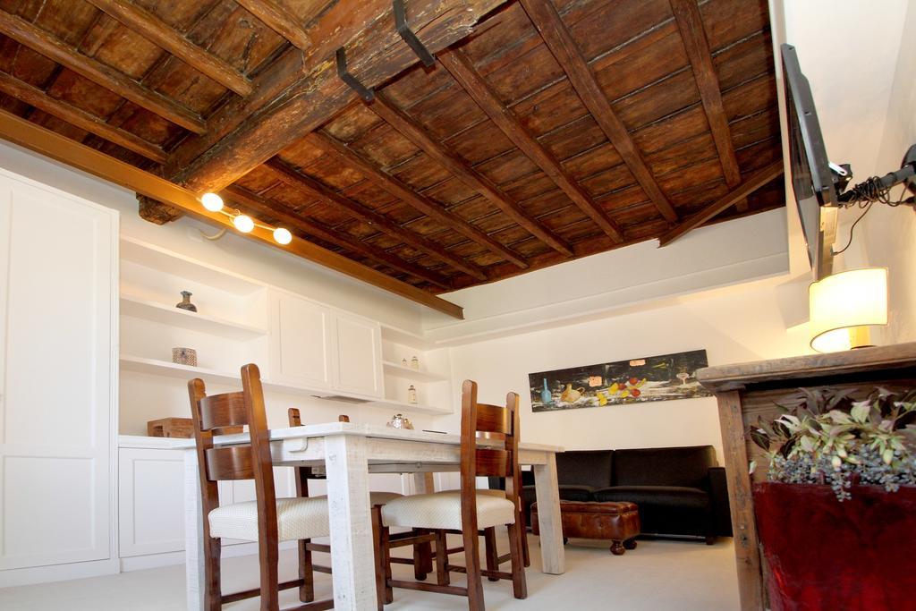 Lhp Suite Roma Trastevere Habitación foto